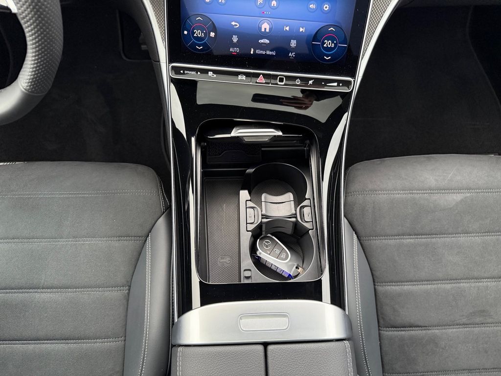 Mercedes-Benz CLE 200 2024