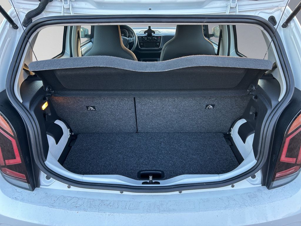 Volkswagen up! 2021
