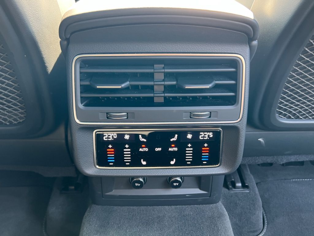 Audi SQ8 2021