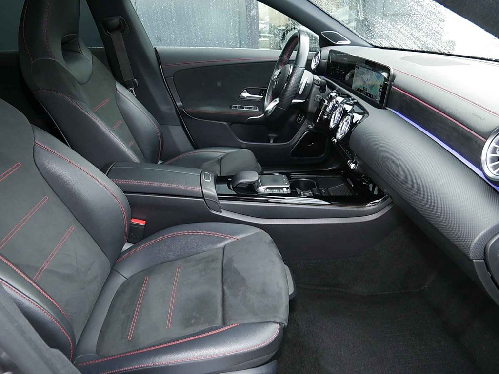 Mercedes-Benz CLA 200 2020