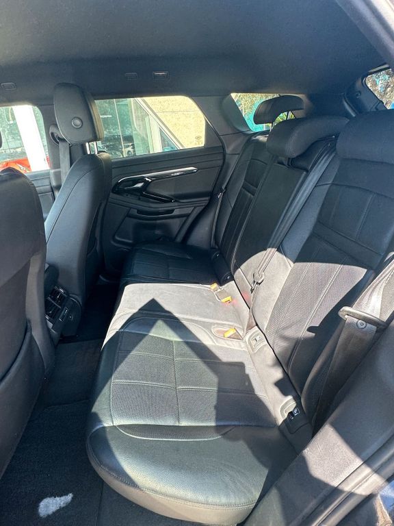 Land Rover Range Rover Evoque 2021