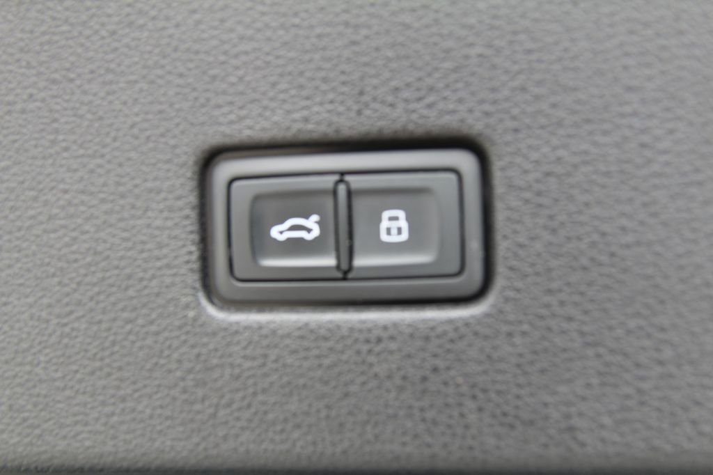Audi RSQ8 2019