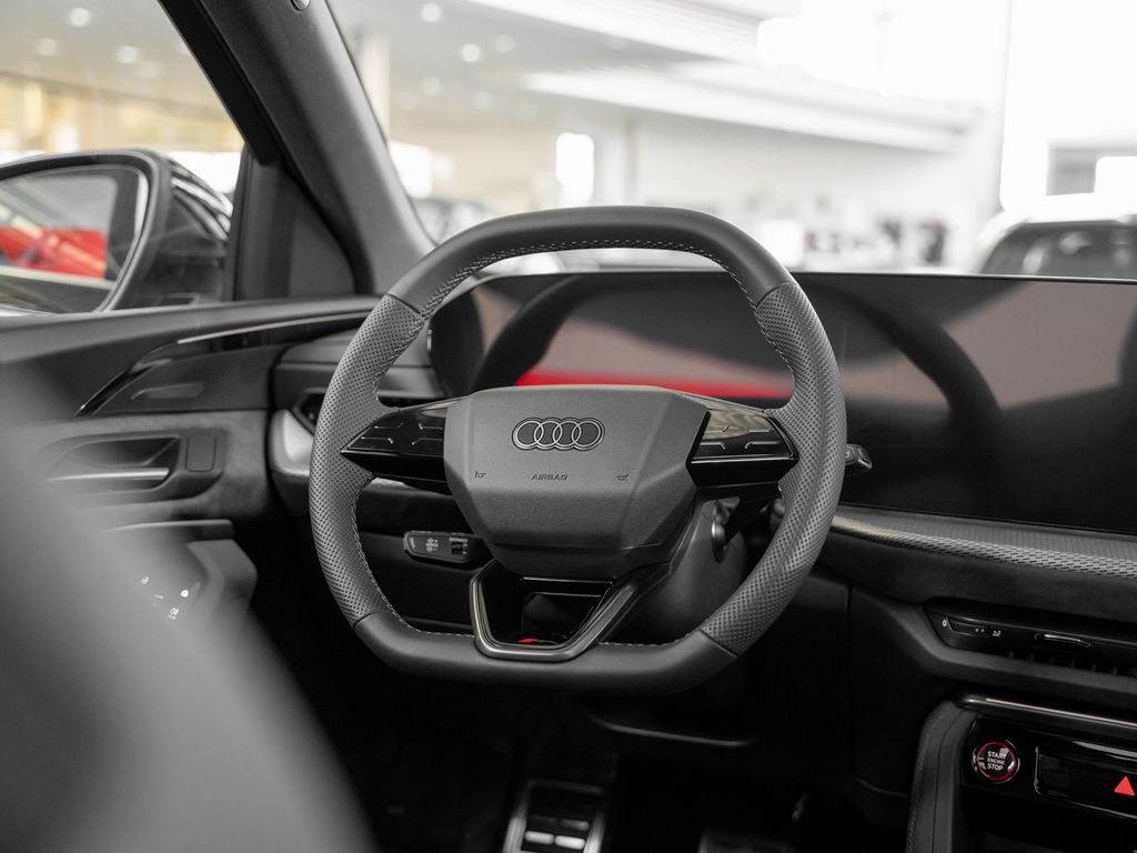 Audi SQ5 2025