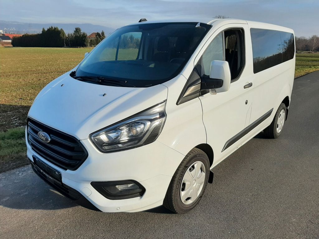 Ford Tourneo Custom 2024