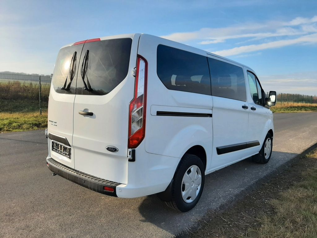 Ford Tourneo Custom 2024