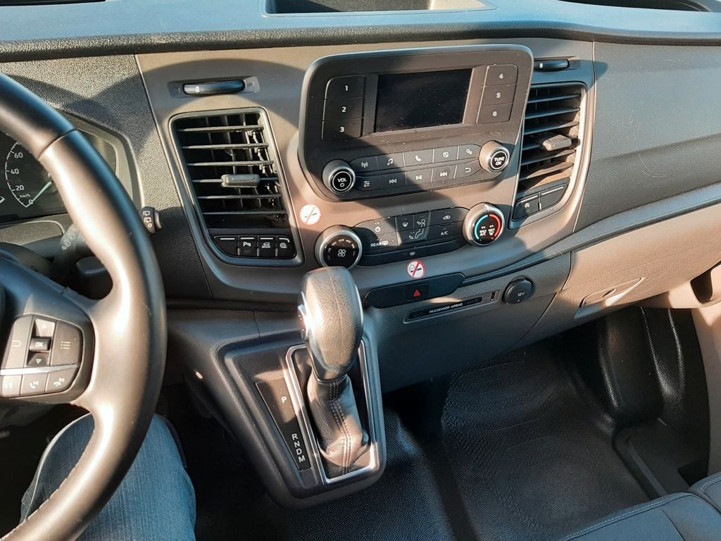 Ford Tourneo Custom 2024