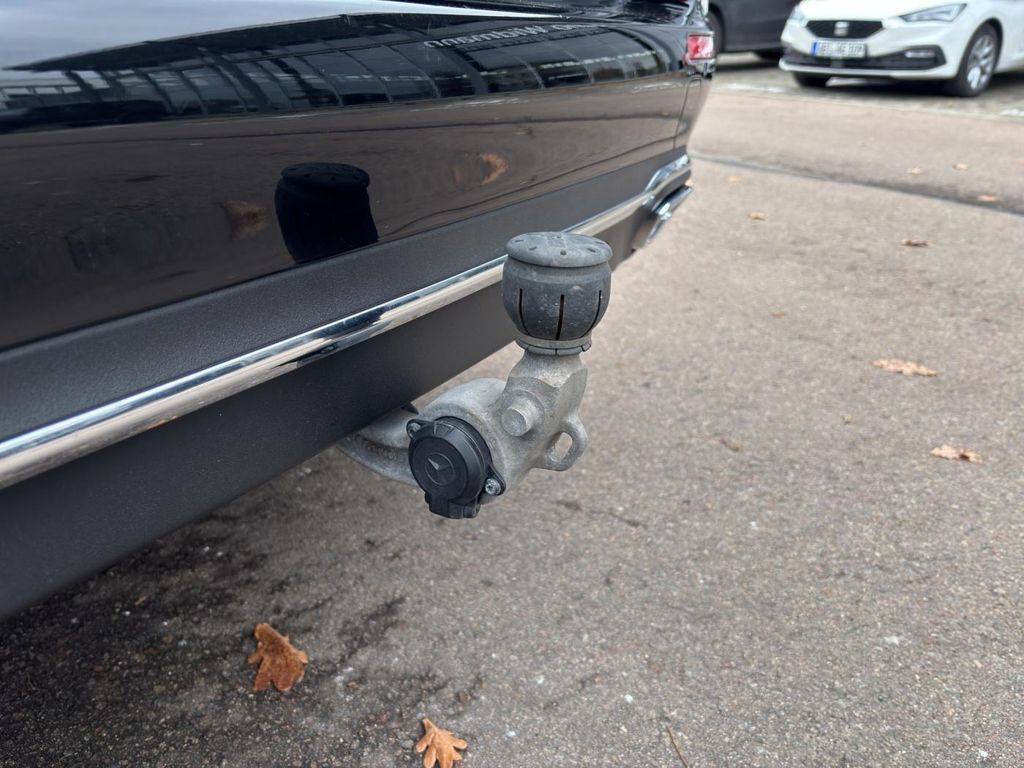 Mercedes-Benz E 300 2022