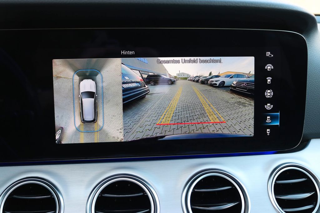 Mercedes-Benz E 300 2021