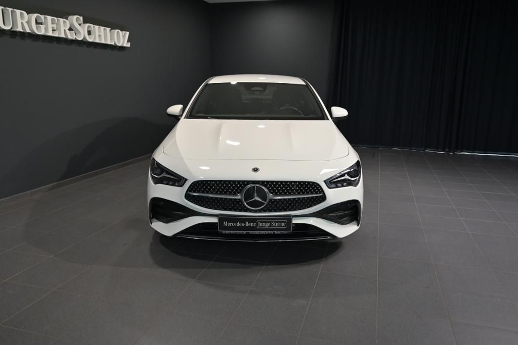 Mercedes-Benz CLA 200 2024
