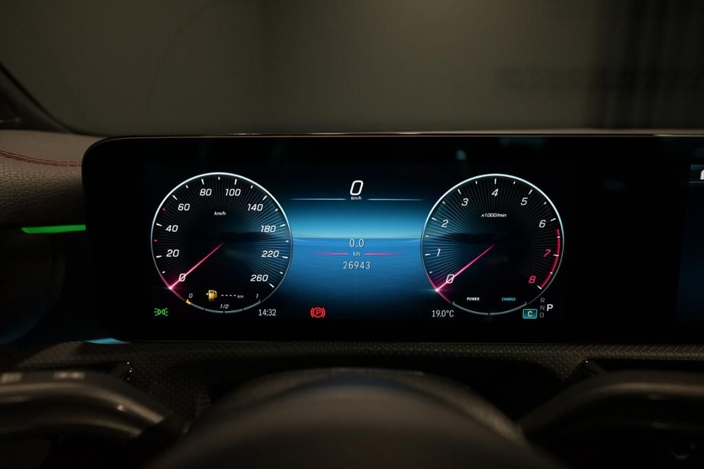 Mercedes-Benz CLA 200 2024