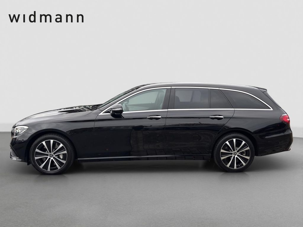 Mercedes-Benz E 300 2022