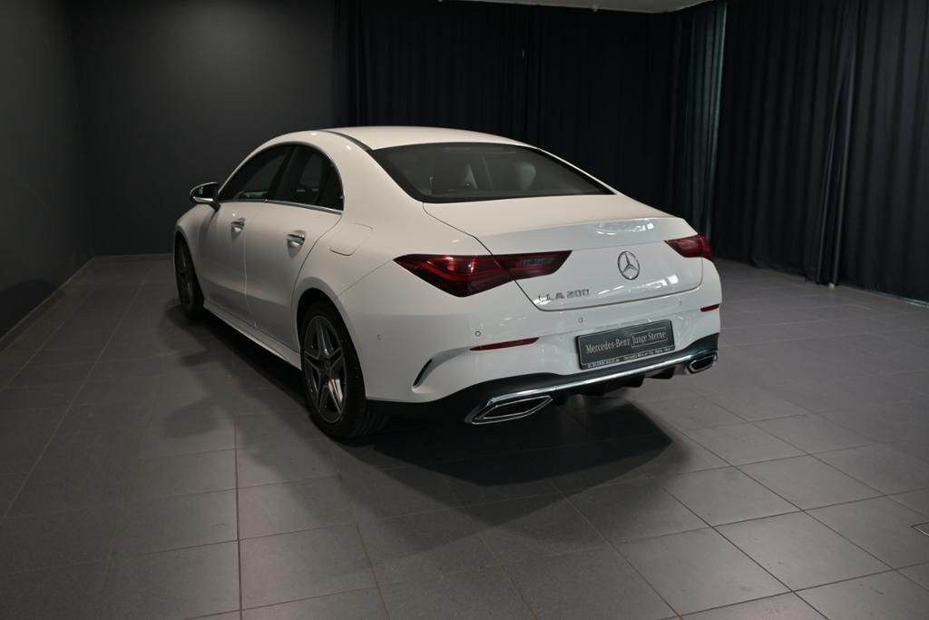 Mercedes-Benz CLA 200 2024