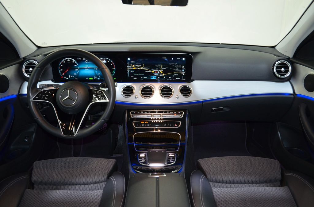 Mercedes-Benz E 300 2021