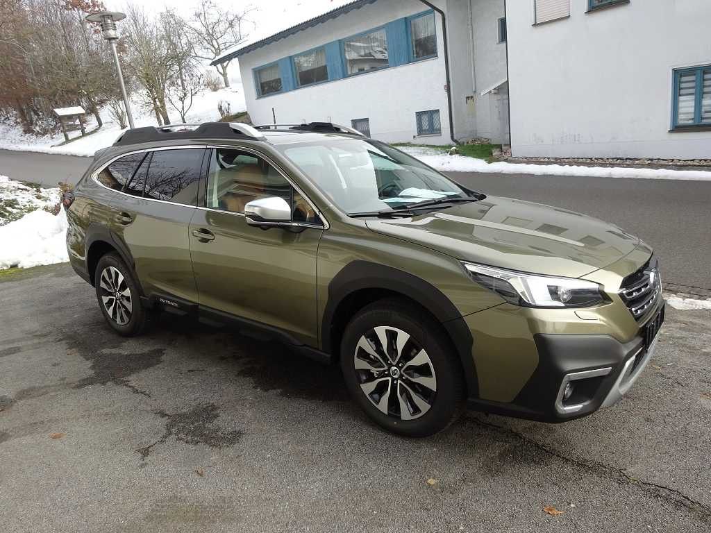 Subaru Outback 2025