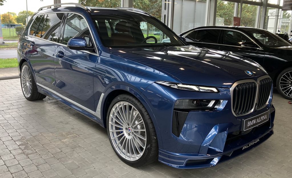 ALPINA XB7