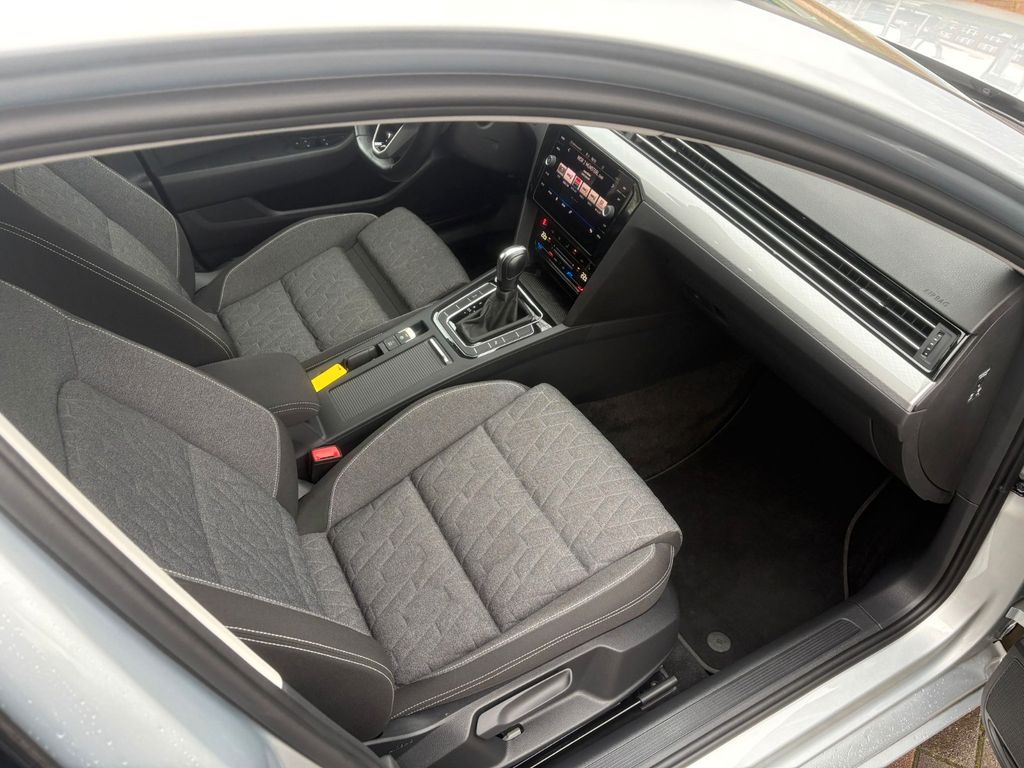 Volkswagen Passat Variant 2023