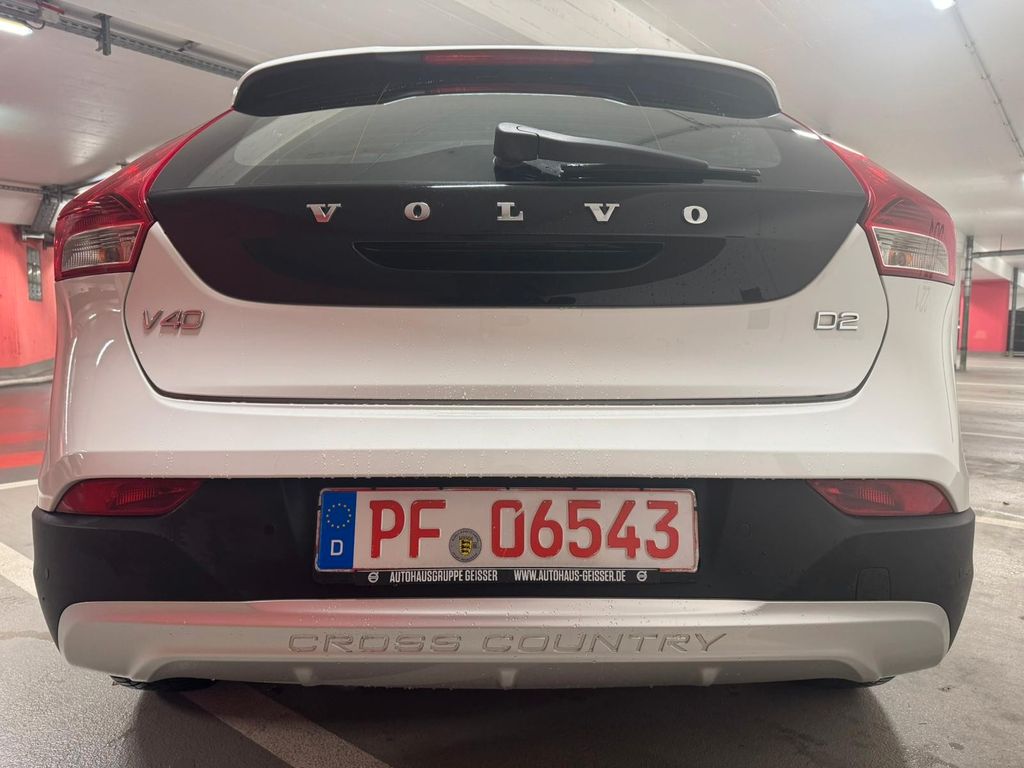 Volvo V40 Cross Country 2016