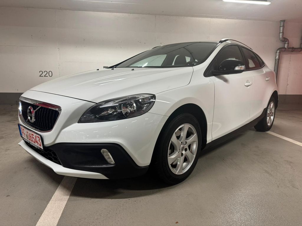 Volvo V40 Cross Country 2016