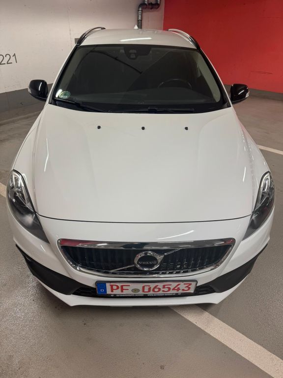 Volvo V40 Cross Country 2016