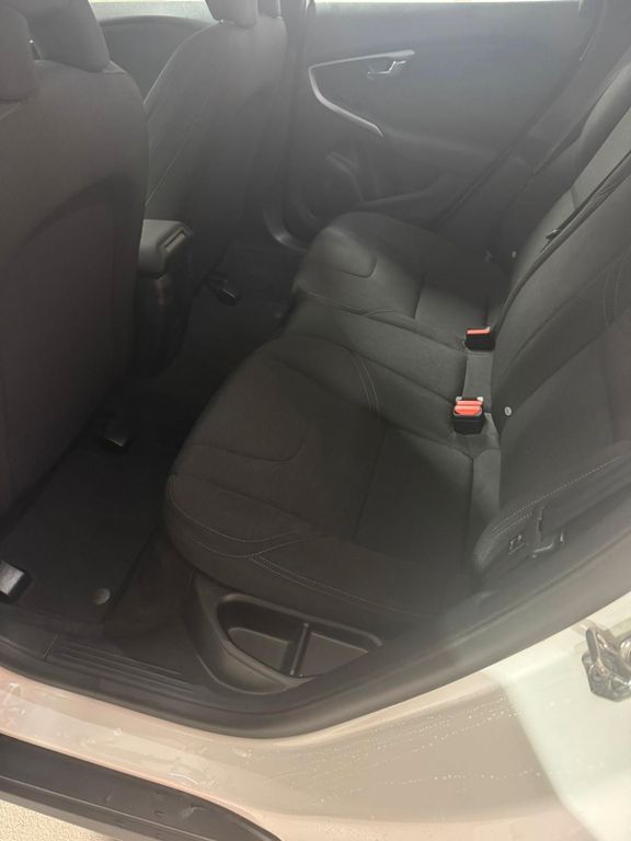 Volvo V40 Cross Country 2016