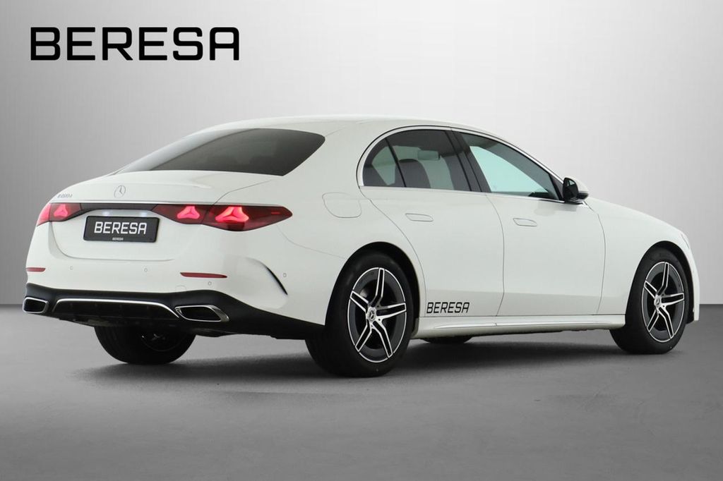 Mercedes-Benz E 220 2025