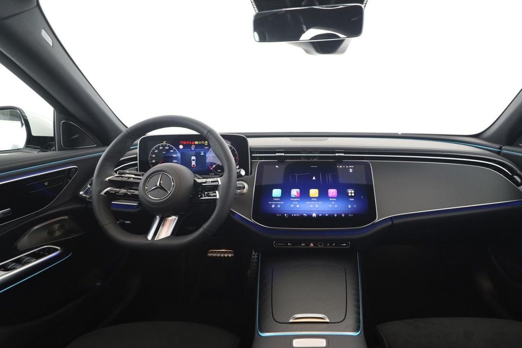 Mercedes-Benz E 220 2025