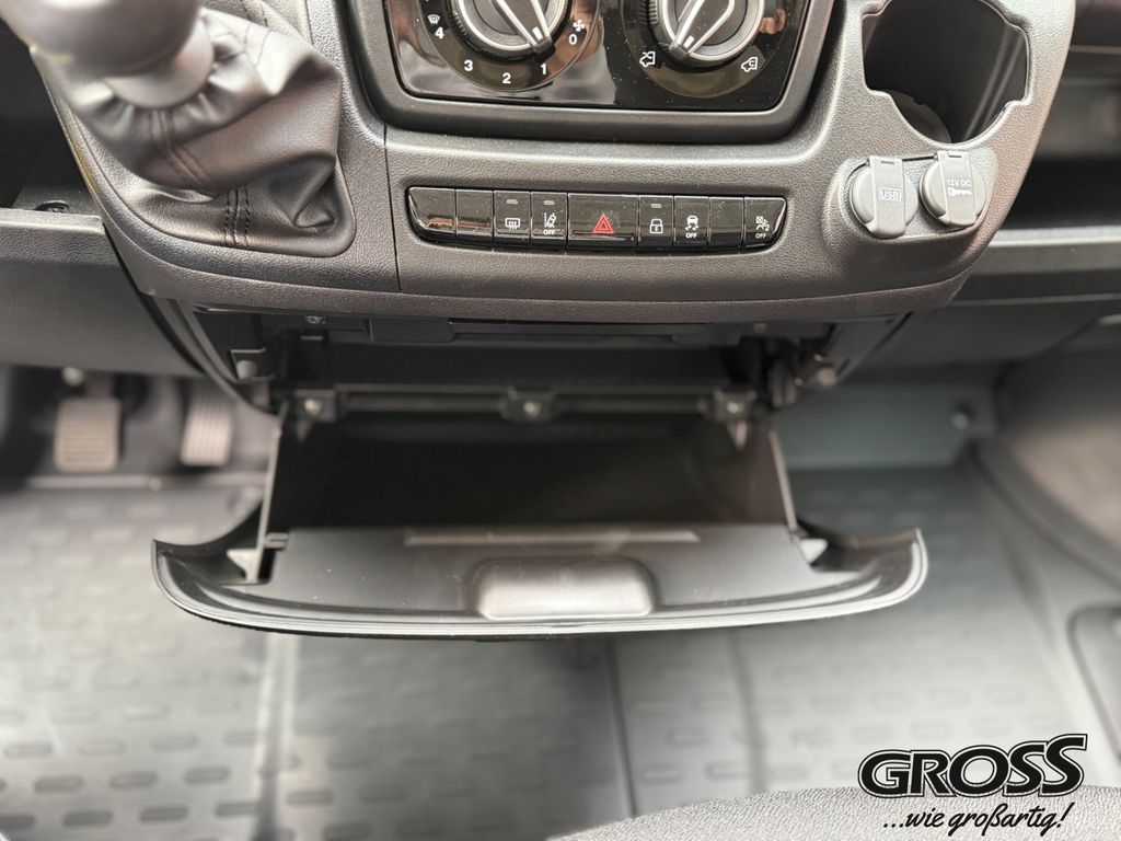 Toyota Proace Max 2024