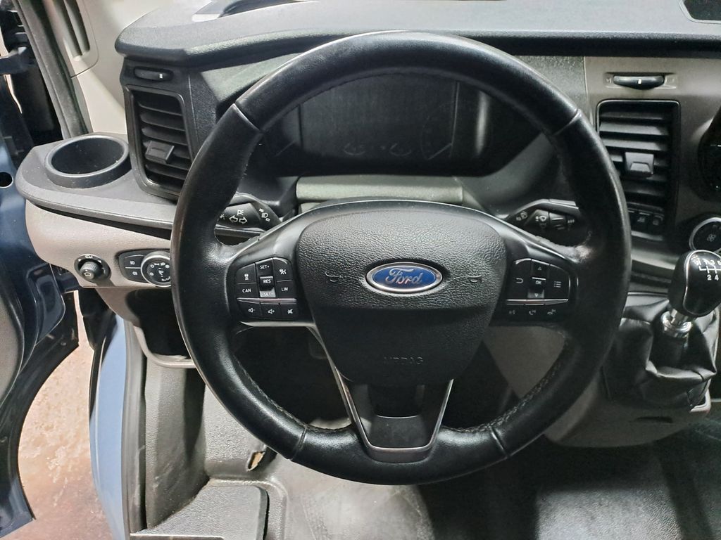 Ford Transit 2021
