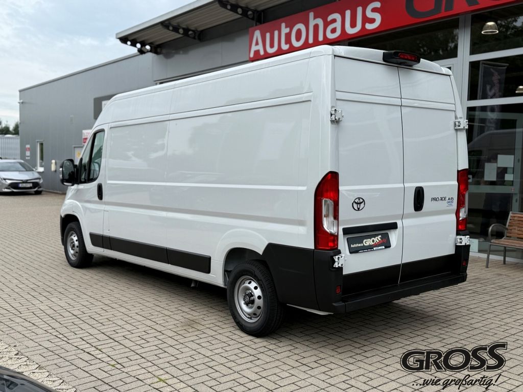 Toyota Proace Max 2024