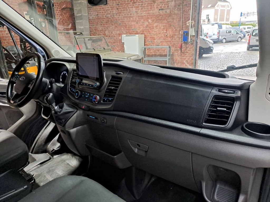 Ford Transit 2021