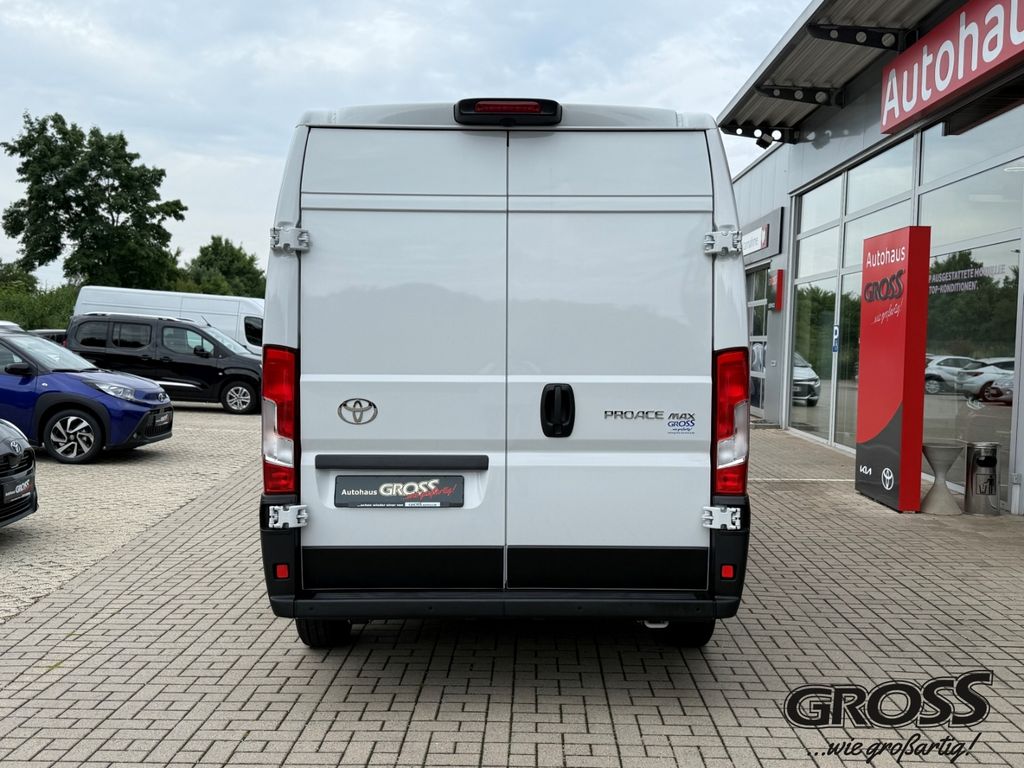 Toyota Proace Max 2024