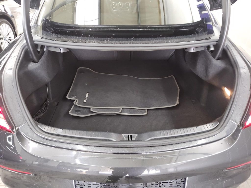 Mercedes-Benz C 200 2021