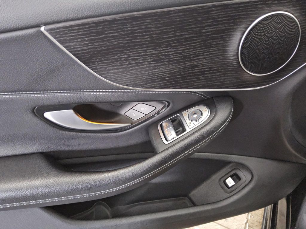 Mercedes-Benz C 200 2021