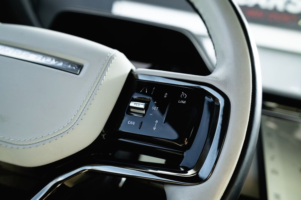 Land Rover Range Rover Sport 2023