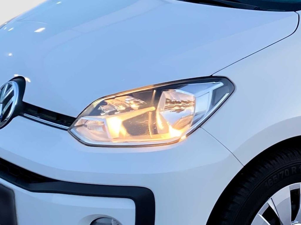 Volkswagen up! 2020