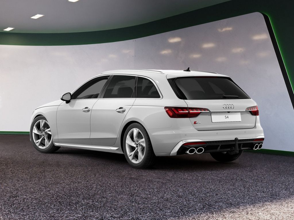 Audi S4 2024