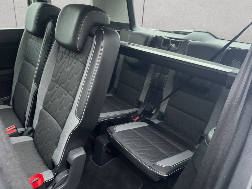 Volkswagen Touran 2025