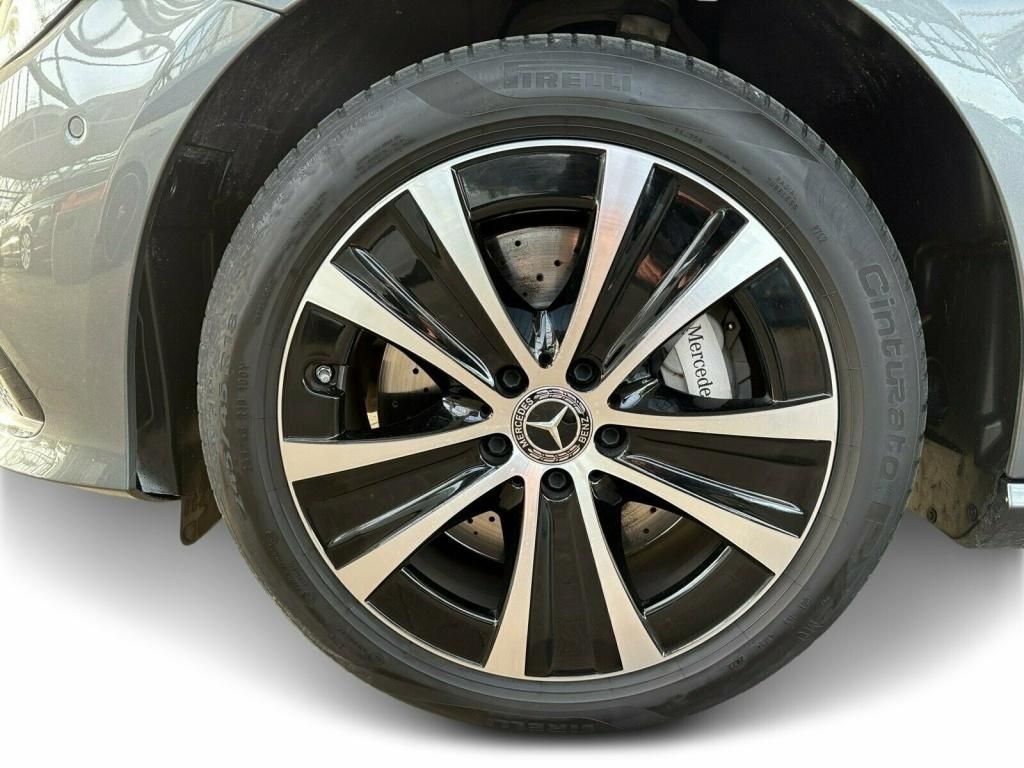 Mercedes-Benz E 300 2022