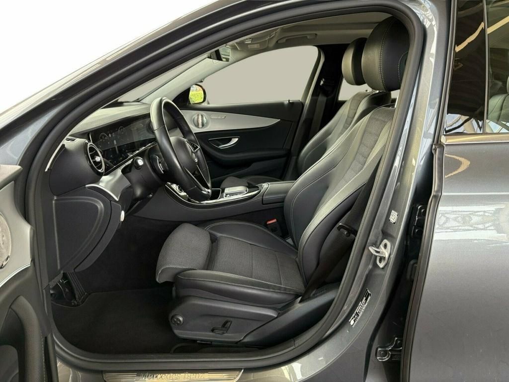 Mercedes-Benz E 300 2022