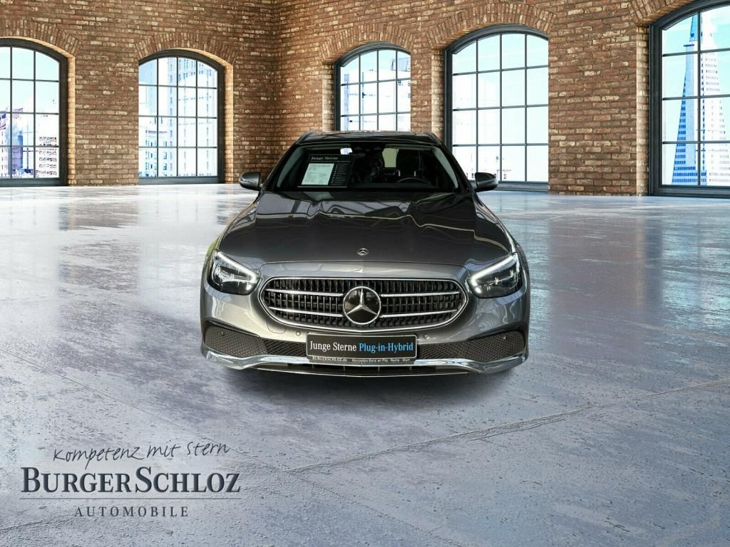 Mercedes-Benz E 300 2022