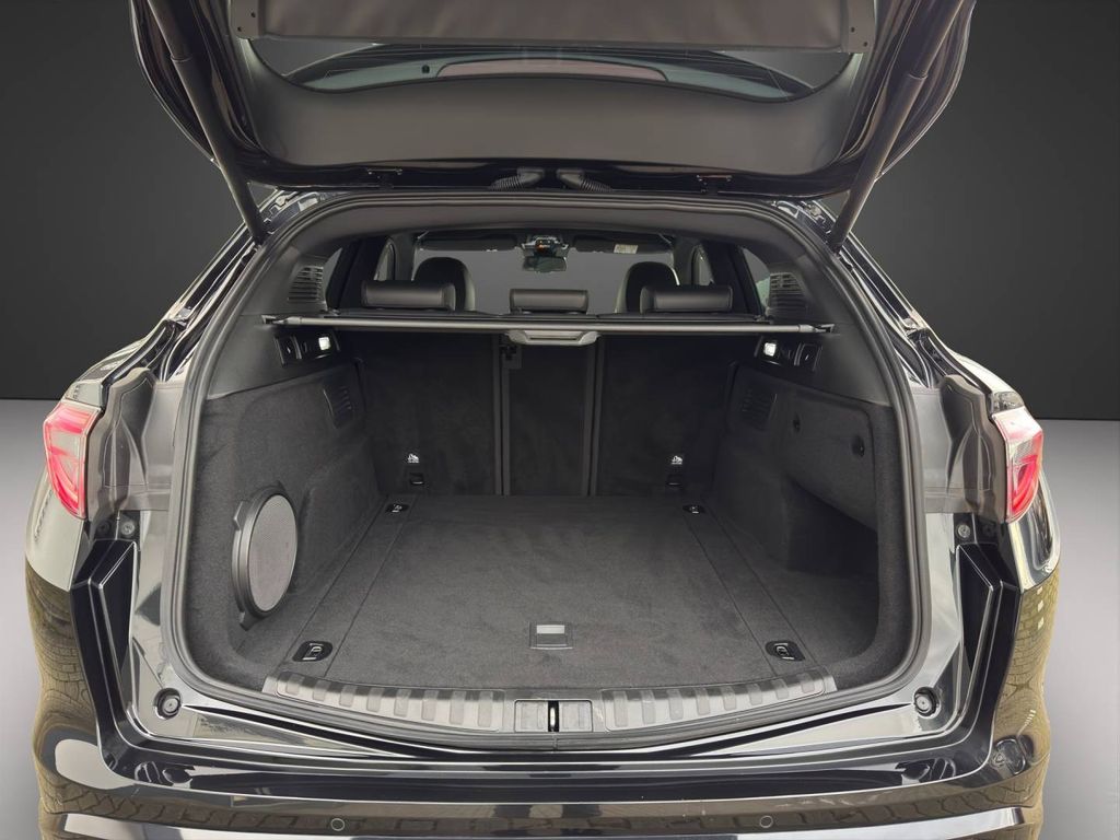 Alfa Romeo Stelvio 2023