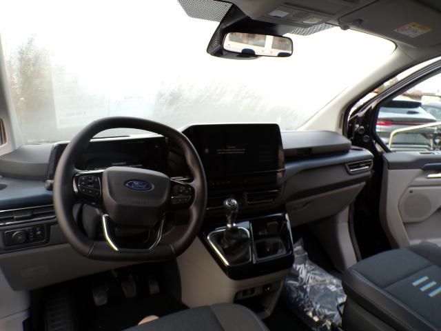 Ford Tourneo Custom 2025