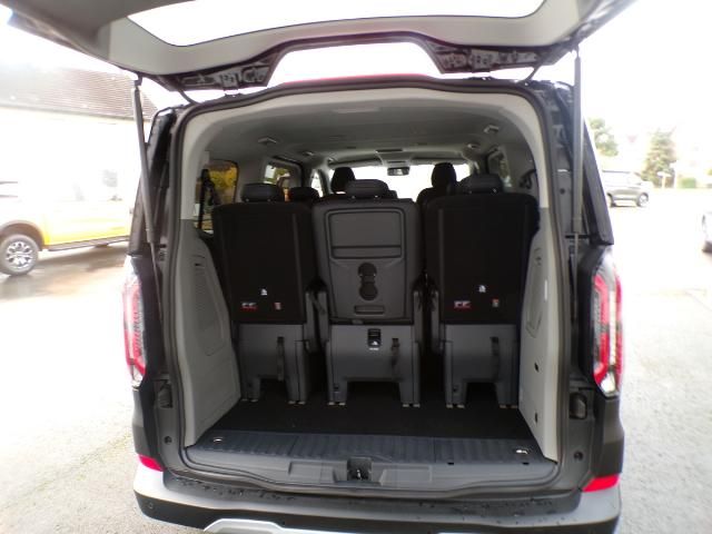 Ford Tourneo Custom 2025