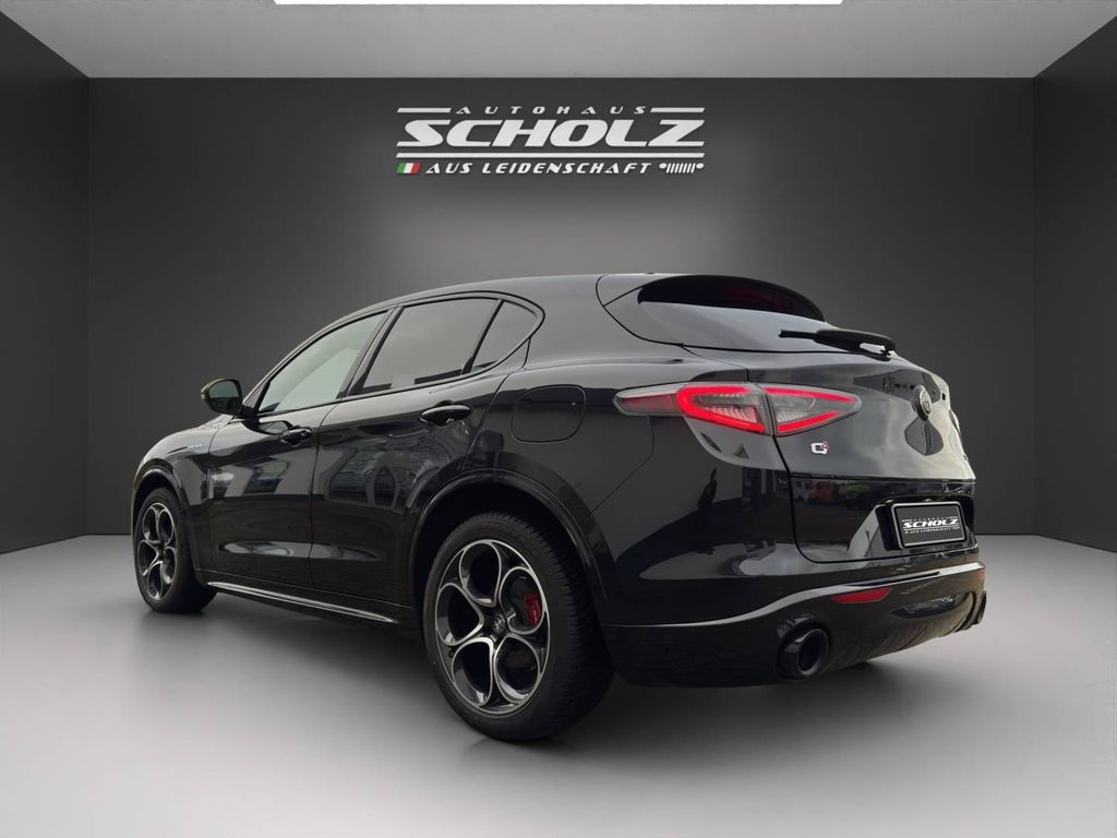 Alfa Romeo Stelvio 2023