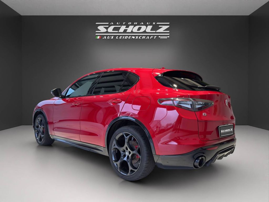 Alfa Romeo Stelvio 2023