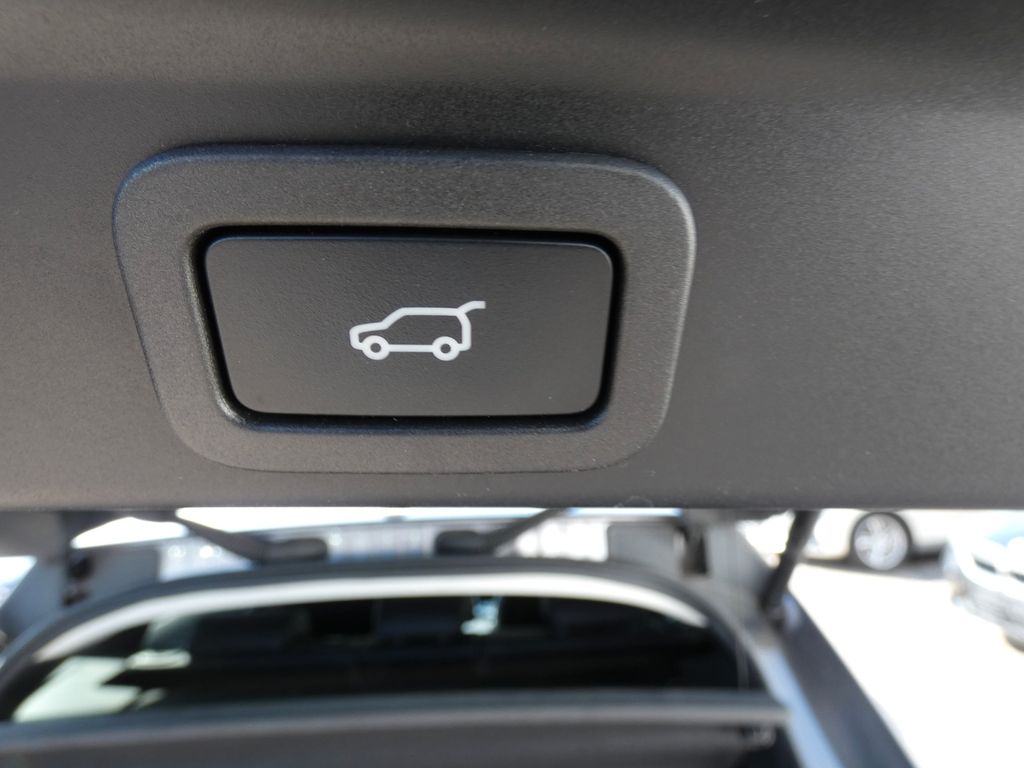 Jaguar F-Pace 2022
