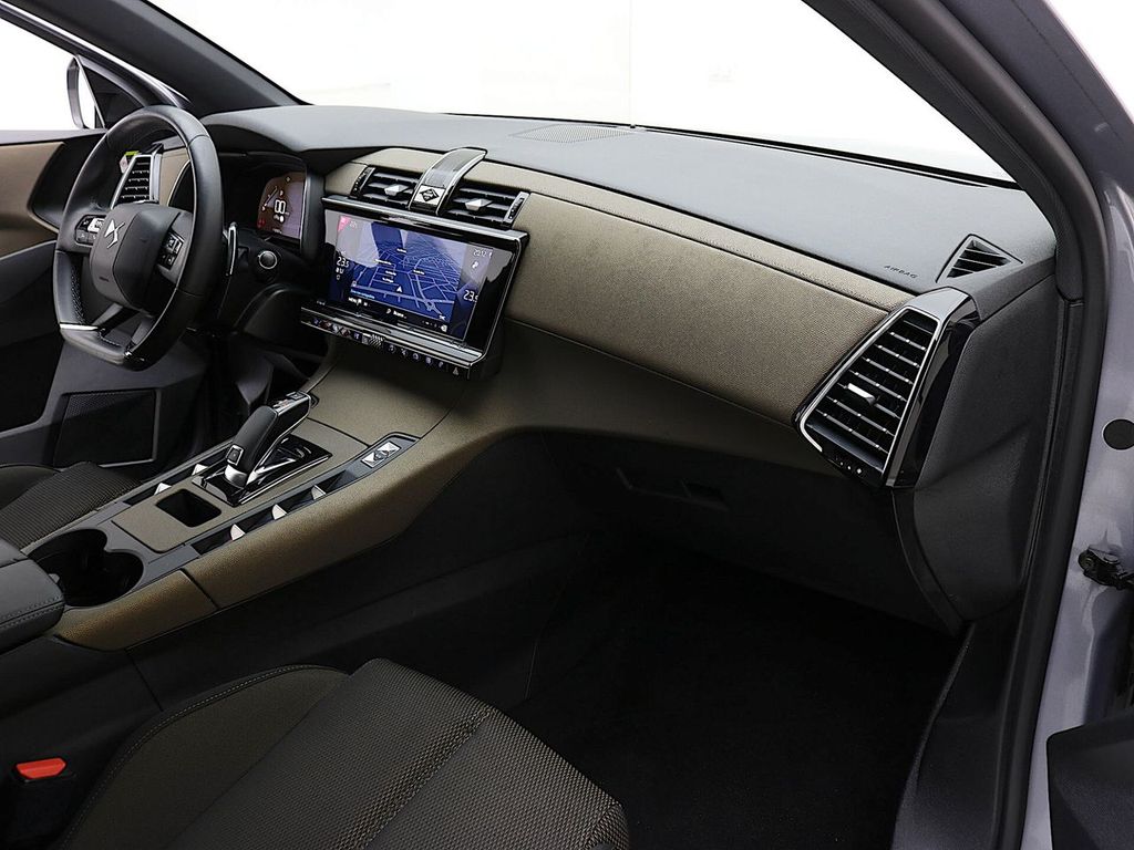 DS Automobiles DS7 (Crossback) 2021