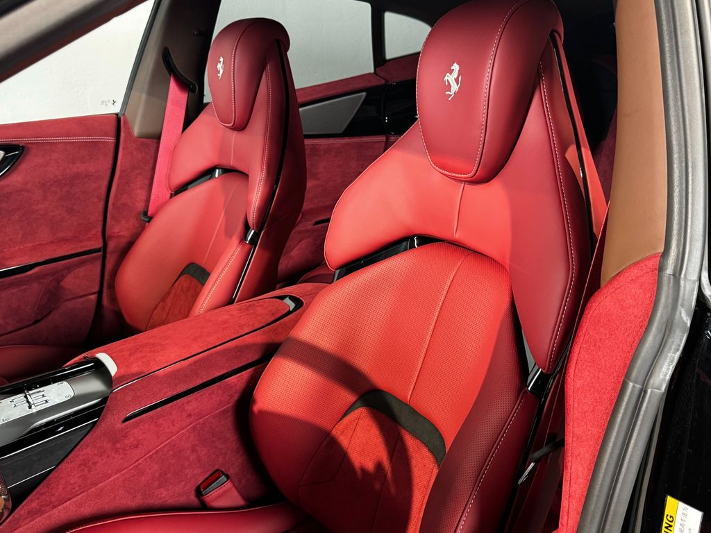 Ferrari Purosangue