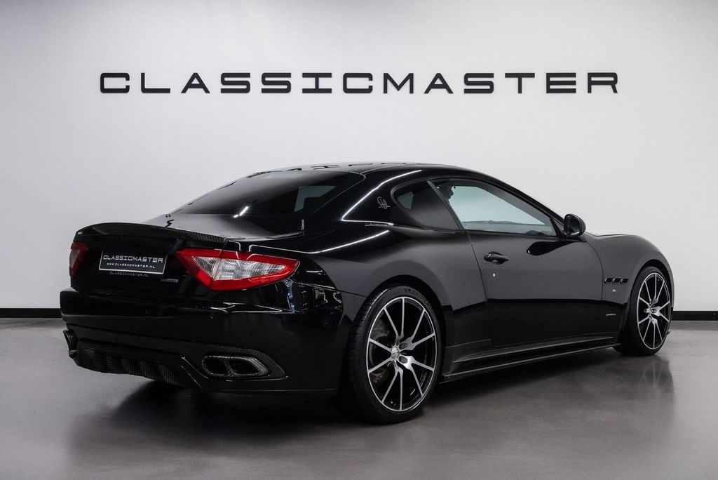 Maserati Granturismo 2010