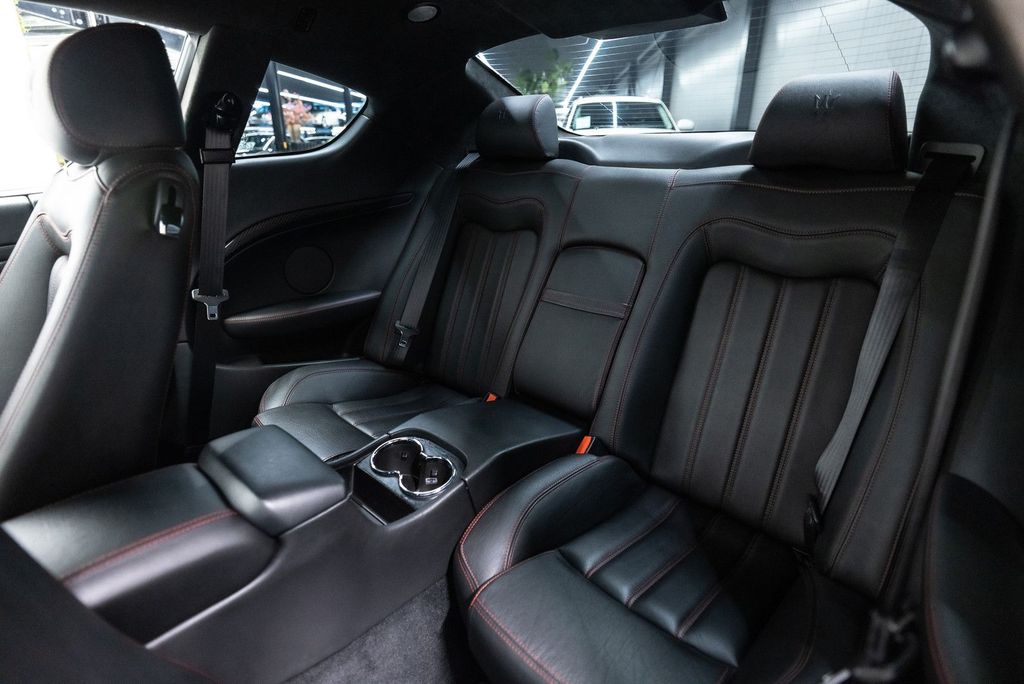 Maserati Granturismo 2010